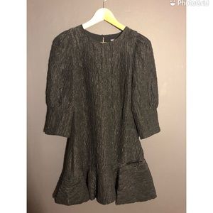 Zara fitted dress in size small, no stretch , tags still attached